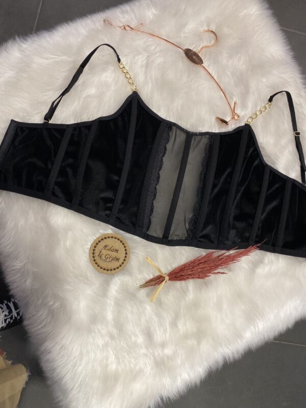 Balensiz Zincir Askılı Kadife Büstiyer Bralet