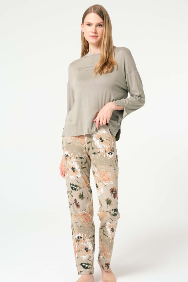 Bisiklet Yaka Uzun Kol Viskon Kumaşlı Pijama Takım 9849