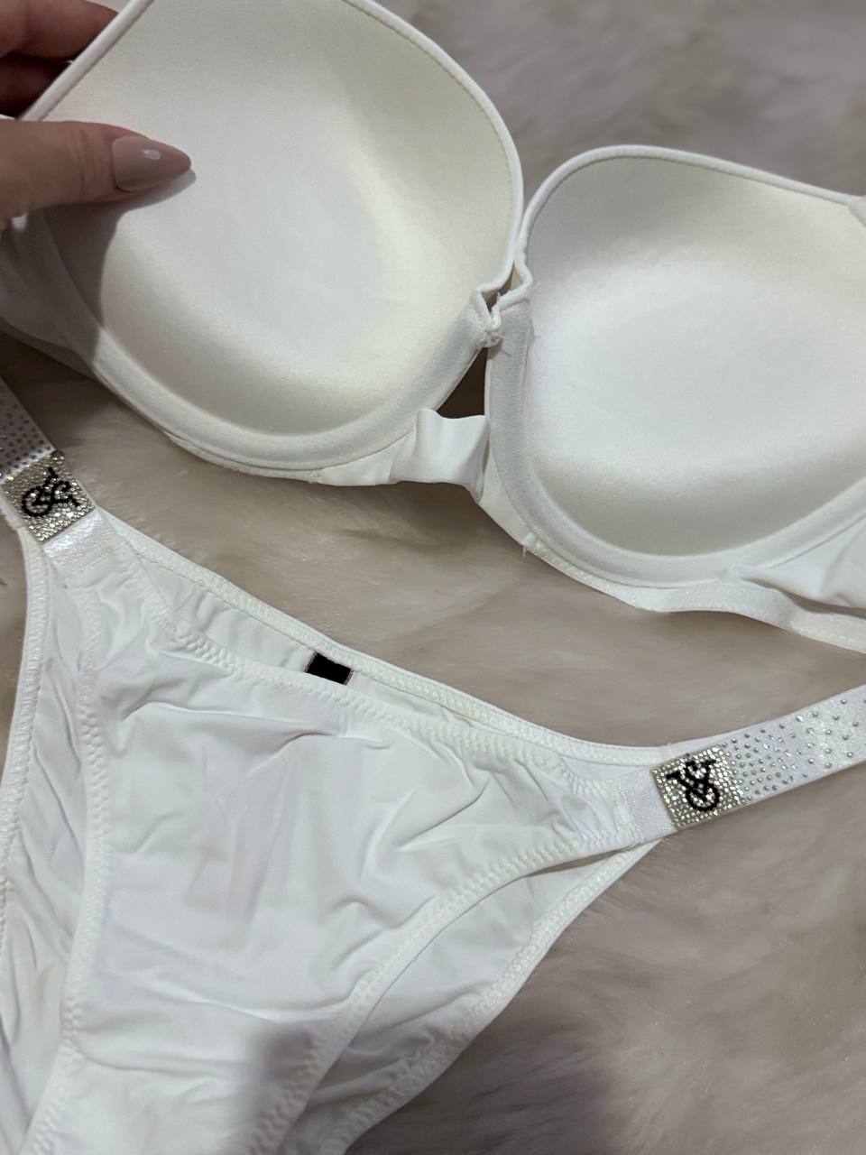 Victoria Secret Dolgulu Beyaz Takım (5)
