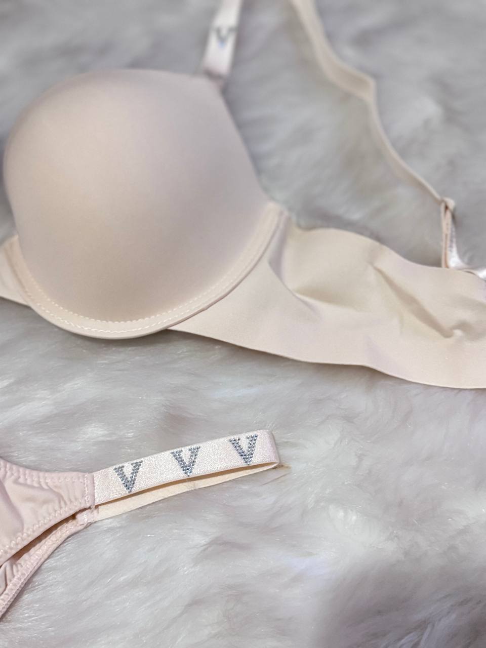Victoria Secret Dolgusuz Ekru Takım (4)
