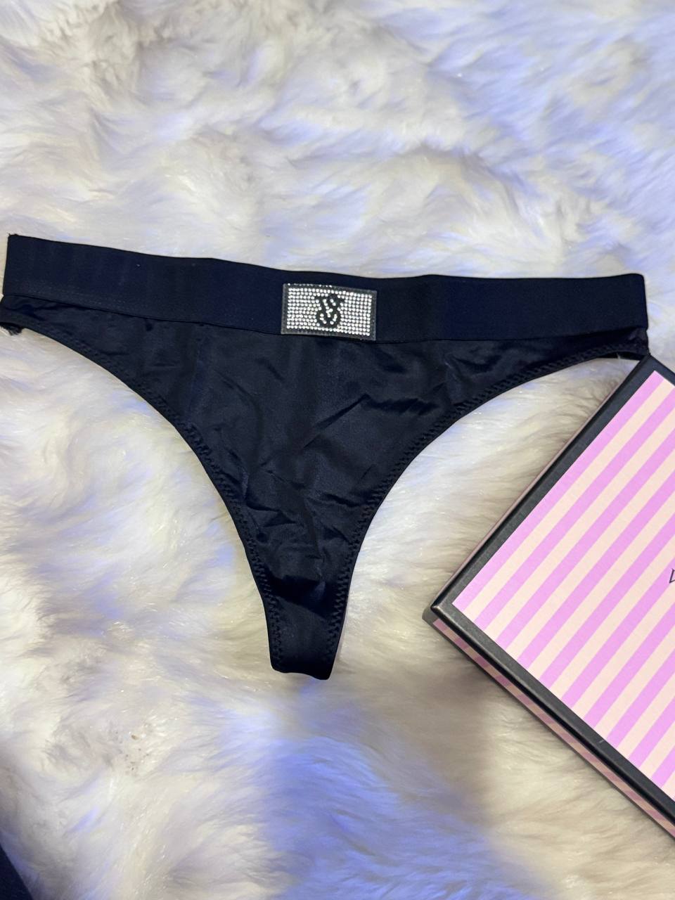 Victoria Secret Logolu Esnek Bel Bantlı Siyah Tanga